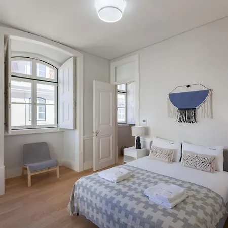 Flh Praca Rossio Bright *